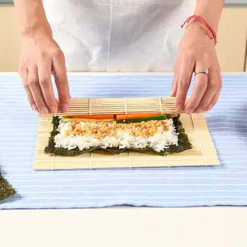 1PC Suši Maker Rinkiniai Ryžių Roll Pelėsių Suši Rinkinys Bambuko Geležinkelių Kilimėliai Ryžių Irklus Įrankiai Bambuko Suši Kilimėlis Virtuvė 