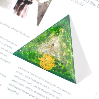 1Pcs Kristalų Epoksidinės Trikampės Piramidės Piramidės Dervos Pelėsis 