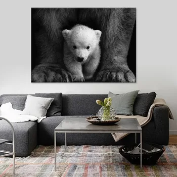 Retro Juoda Ir Balta Gyvūnų Spausdinti Plakato Saugojo Polar Bear Kūdikiui Drobės Tapybos Namų Puošybai Gyvenimo Kambario Sienos Meno Nuotraukas