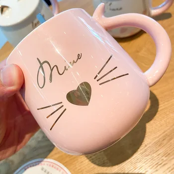 Rožinis ir švelnus, mergaitės širdį žavinga katė, didelis pilvas keramikinis puodelis, mielas animacinių filmų su dangčiu šaukštas, puodelis, skirtas studentams ir mėgėjams